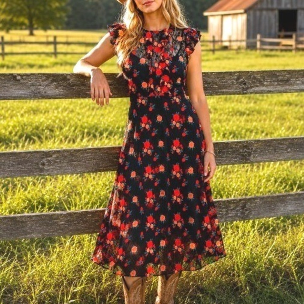 Zara Woman Black Embroidered Lace Red Floral Cottage Fairy Country Boho Dress M